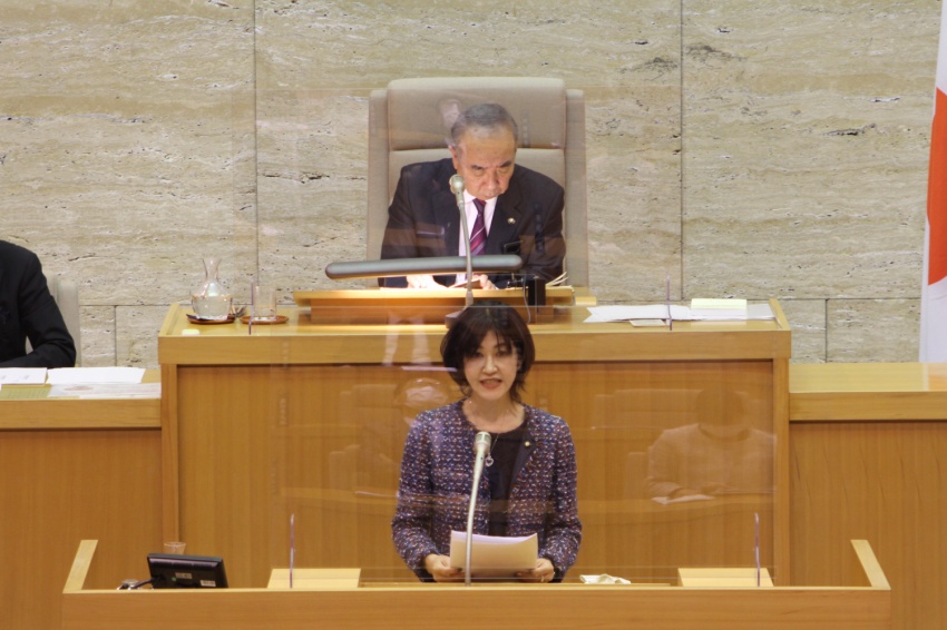 区議会質問.jpg